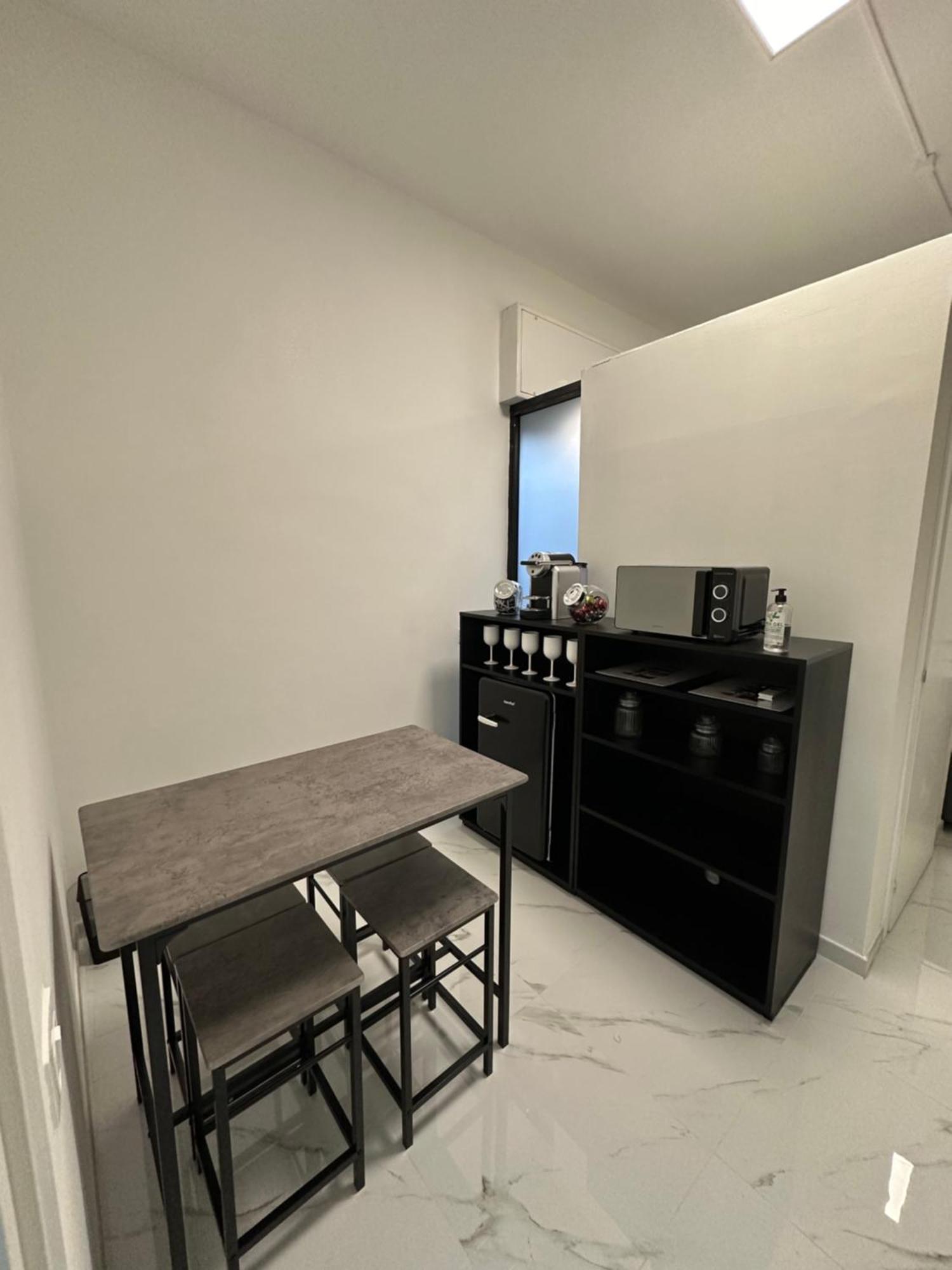 Cernusco Luxury Milanese Apartment Чернуско-суль-Навільйо Екстер'єр фото